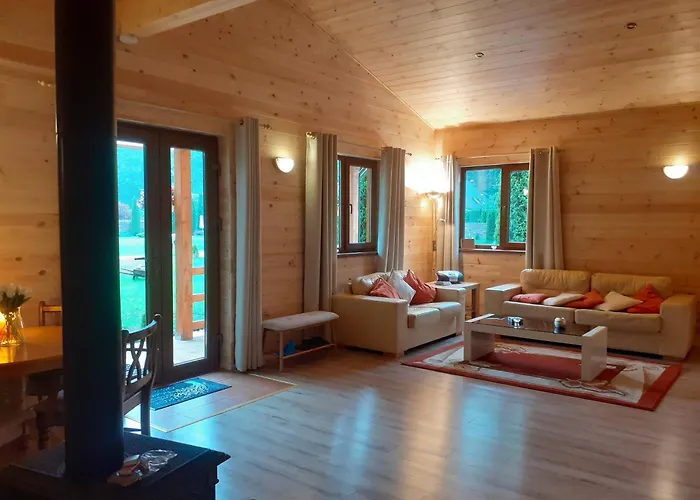 Brīvdienu mājas Forest Edge